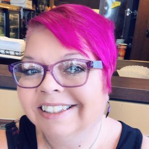 Meet your Posher, Carol